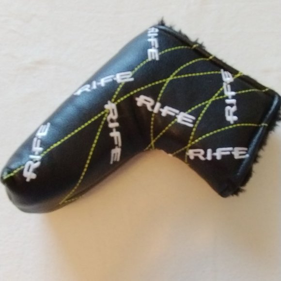 Rife Blade Putter Cover - Picture 3 of 9